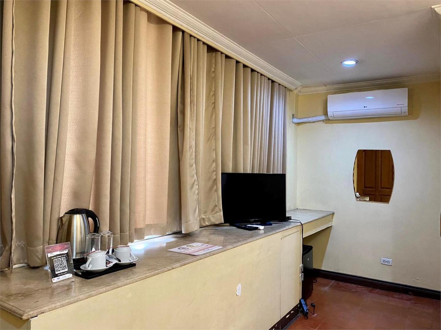 White Knight Hotel Intramuros Manila Ngoại thất bức ảnh