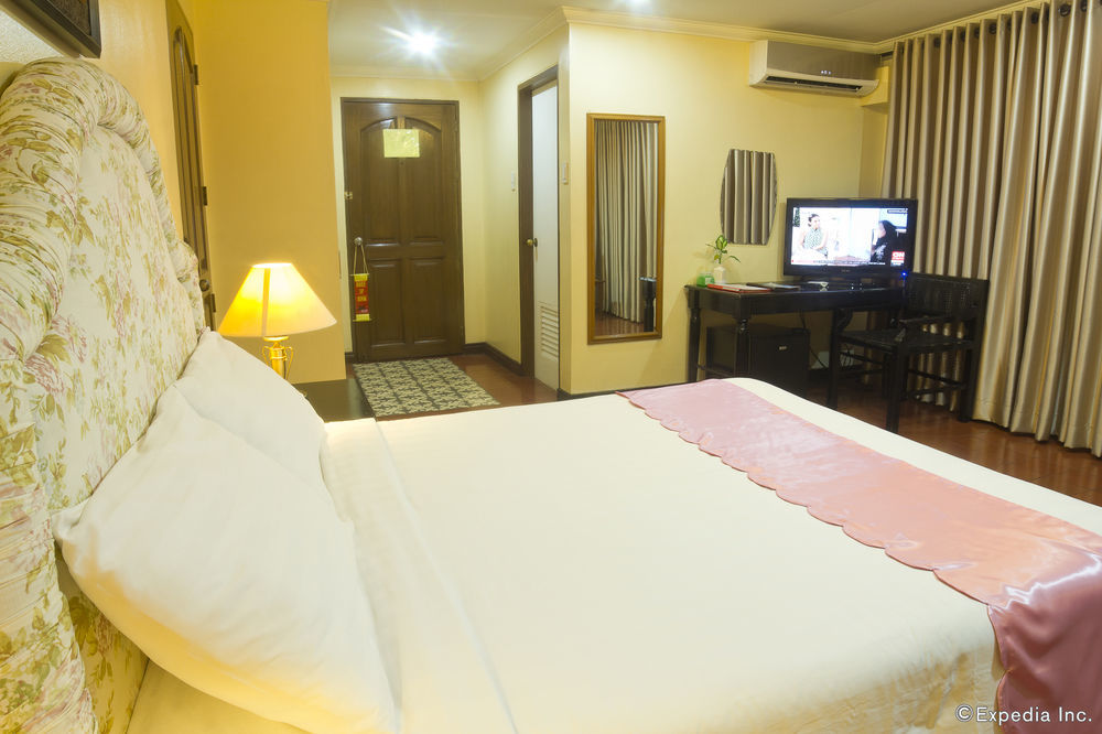 White Knight Hotel Intramuros Manila Ngoại thất bức ảnh