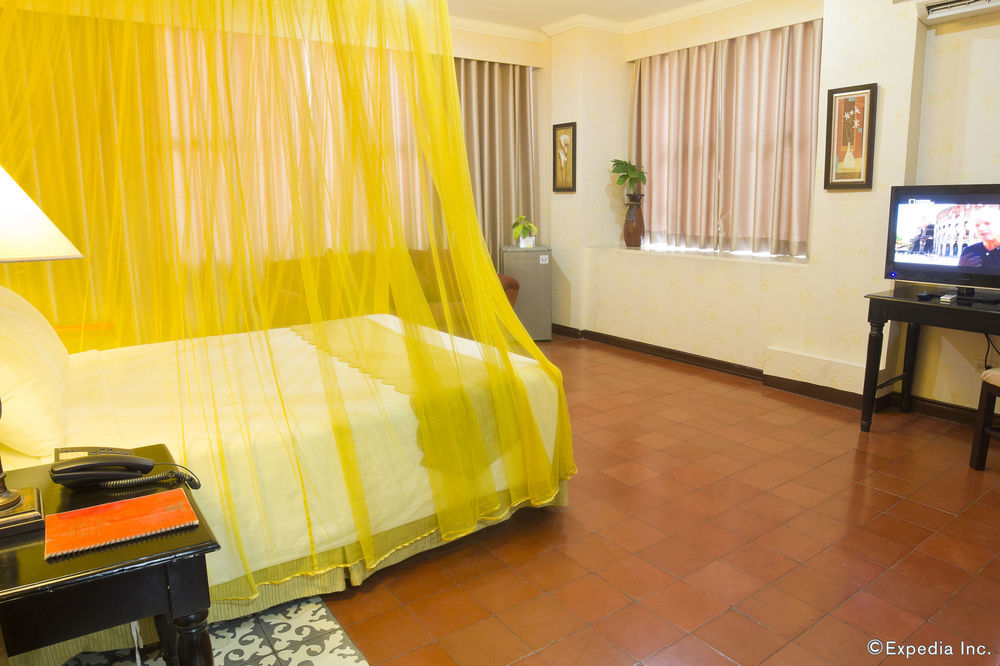White Knight Hotel Intramuros Manila Ngoại thất bức ảnh