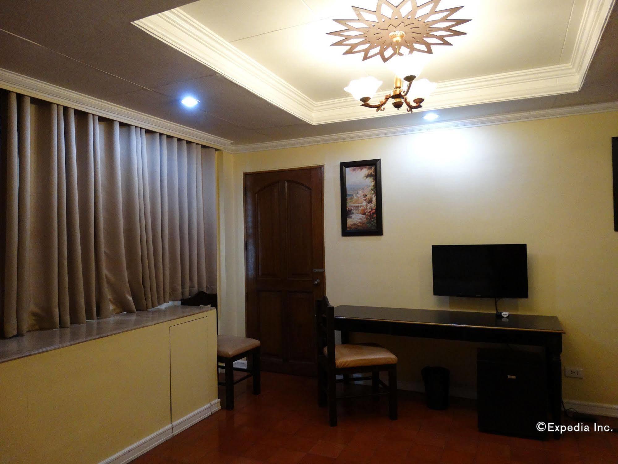 White Knight Hotel Intramuros Manila Ngoại thất bức ảnh